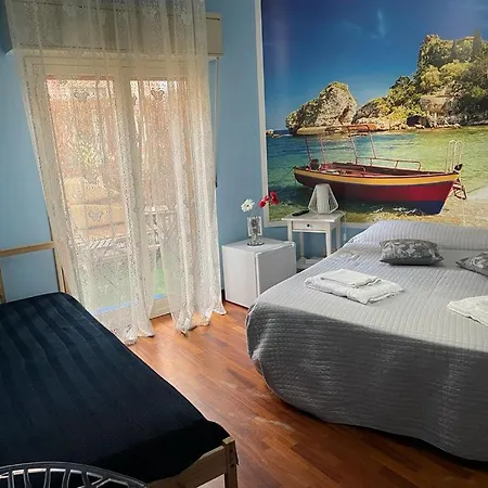 Locami Holiday&rooms Jolanda Bed & Breakfast